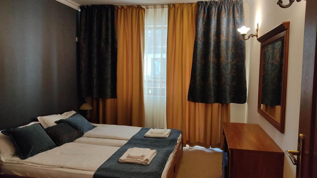 Annett Apartments At Emerald Hotel Bansko Buitenkant foto